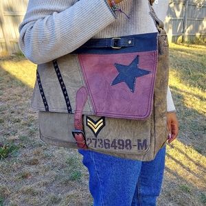 Star Mona B. Messenger Bag Medium/Large Sized
